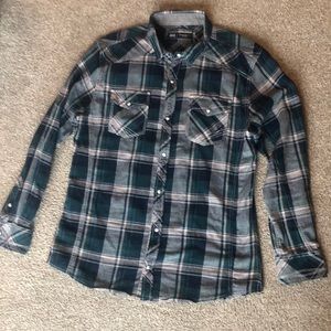 Men’s dark green, grey, & tan BKE plaid button-down shirt from Buckle. Size XL.